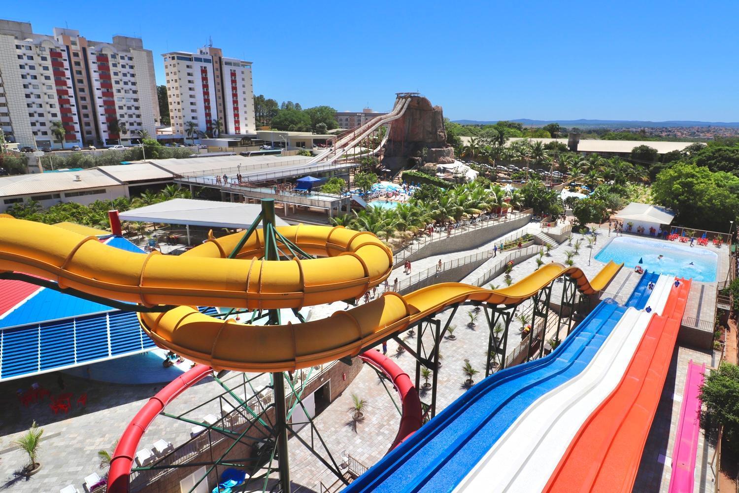 Spazzio Diroma - Com Acesso Acqua Park Caldas Novas Exterior photo